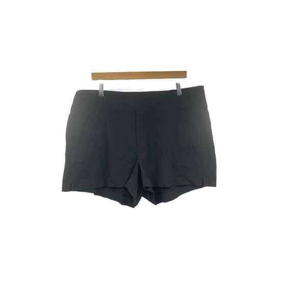 Athleta Trekkie North Shorts Womens 18 Black Nylon 3" Pull On Pockets - Picture 1 of 8